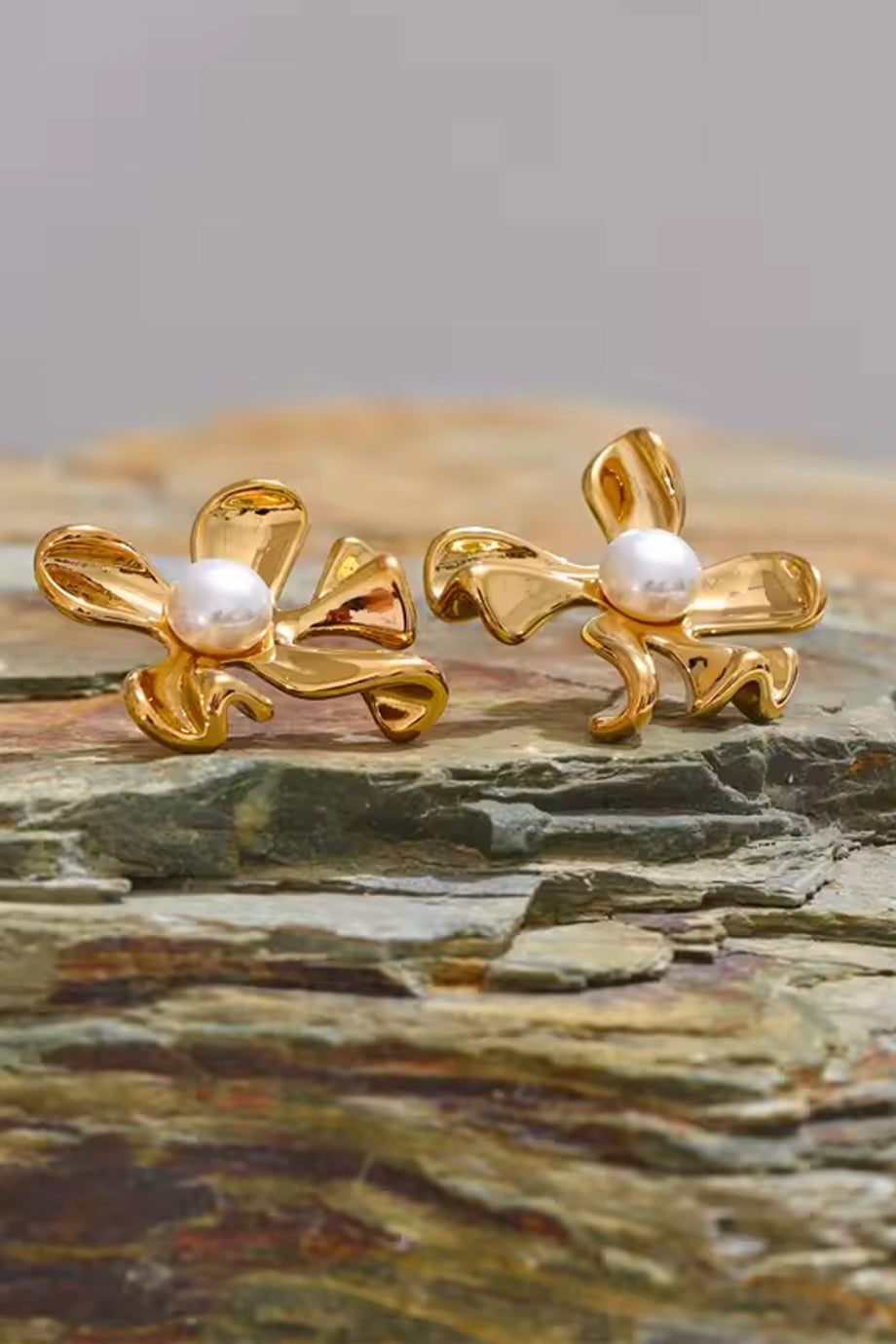 Fleurine Σκουλαρίκια Λουλούδι με Πέρλα | Κοσμήματα Jewelry | Fleurine Flower Pearl Earrings