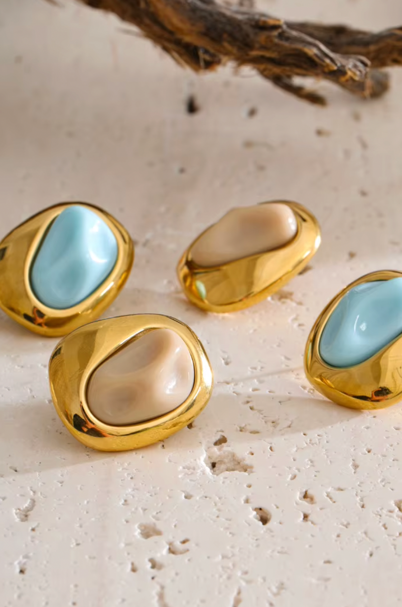 Aegira Gold Earrings