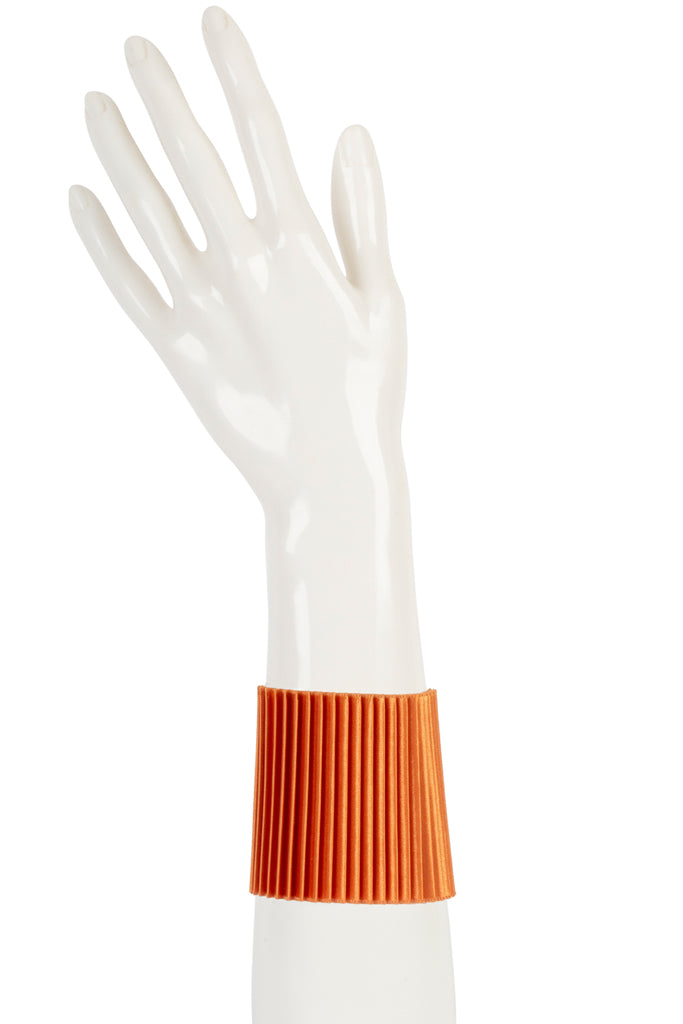 BWS-Armband aus plissiertem Stoff